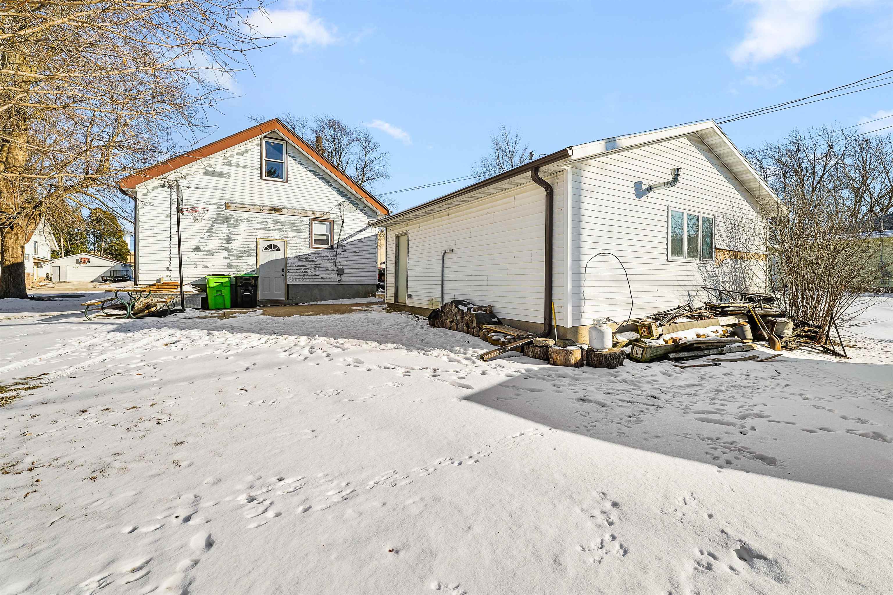 262 Walker Street Waupun, WI 53963 - Photo 24 of 27