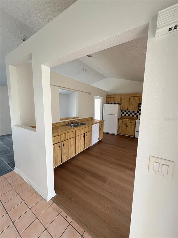 28 Oak Run Ocala, FL 34472 - Photo 3 of 25