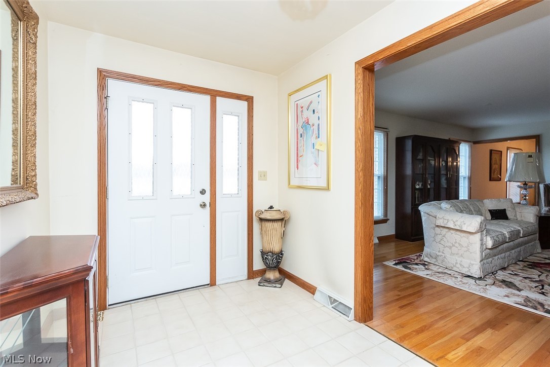 3153 Newton Tomlinson Road Warren, OH 44481 - Photo 12 of 35