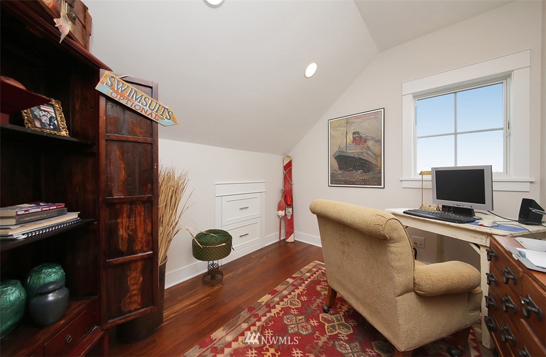 2462 Sunlight Beach Road Clinton, WA 98236 - Photo 23 of 25 Gallery Image 23