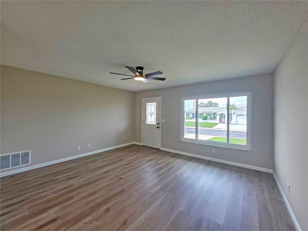 4510 99th Avenue Pinellas Park, FL 33782 - Photo 3 of 23 Gallery Image 3