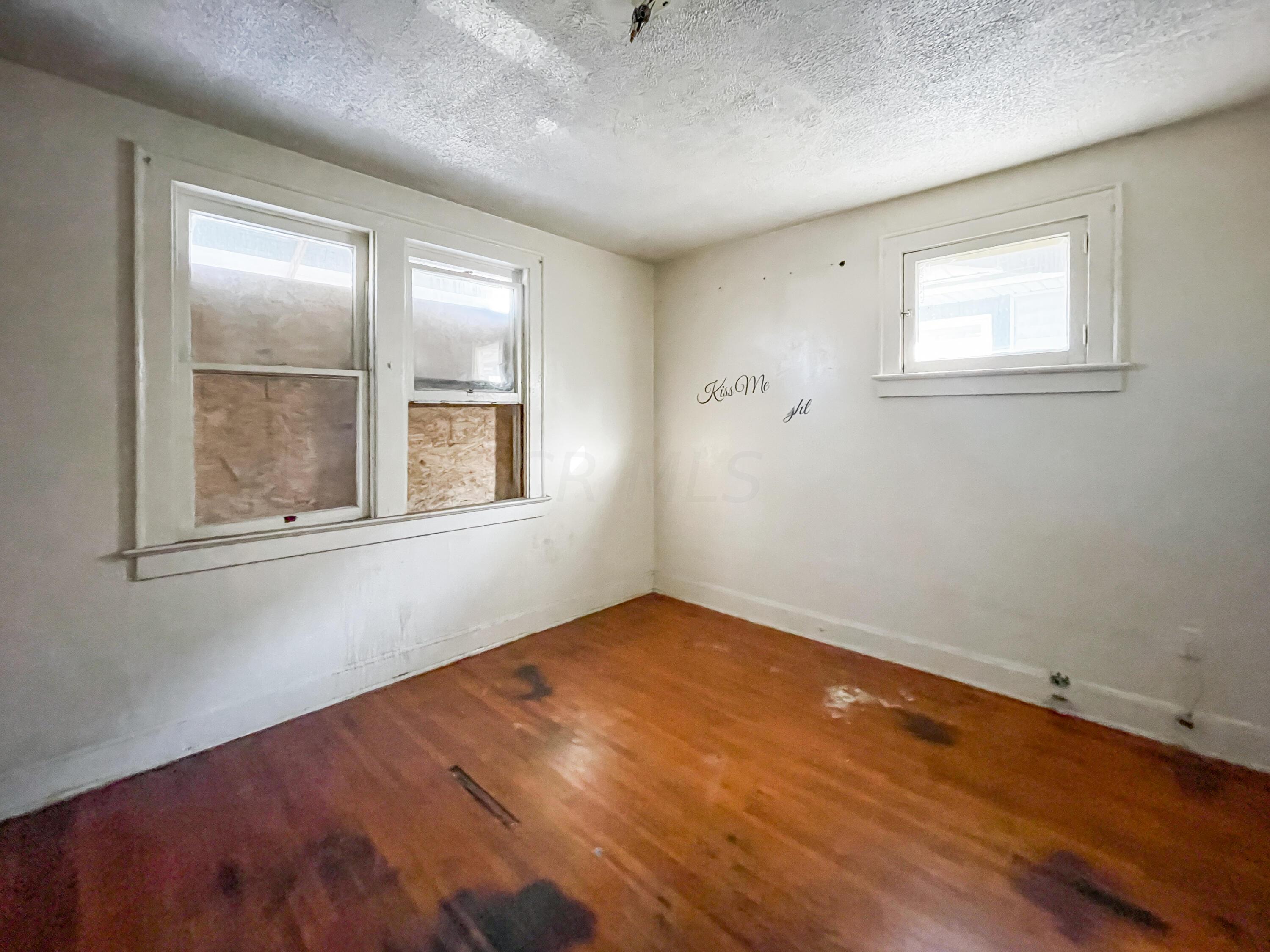 1181-1183 Lockbourne Road Columbus, OH 43206 - Photo 26 of 38 50D8835A-6928-48C7-A5AA-236EC0E2D6E6
