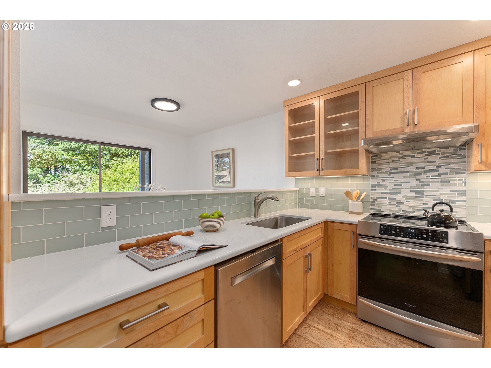 1320 Southwest Hall Street, Unit 202 Portland, OR 97201 - Photo 6 of 29 Bedroom, Primary