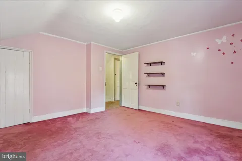 an empty room with closet