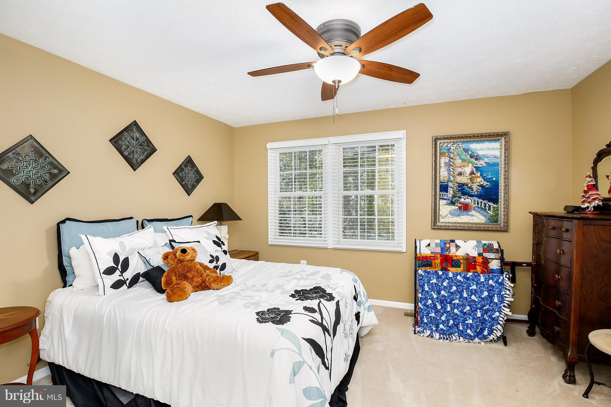 11408 Tanbark Drive Reston, VA 20191 - Photo 26 of 30 Bedroom