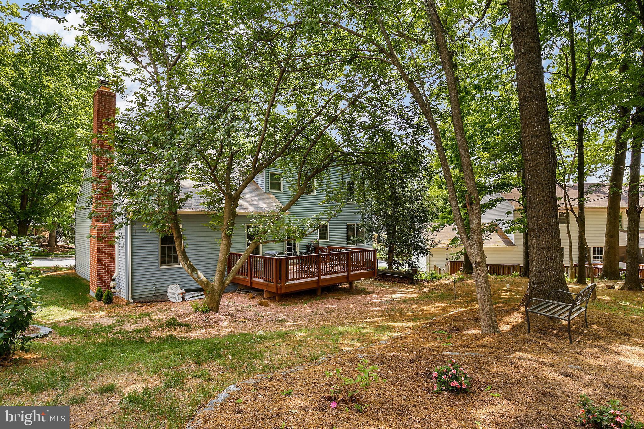11408 Tanbark Drive Reston, VA 20191 - Photo 27 of 30 Exterior (Rear)