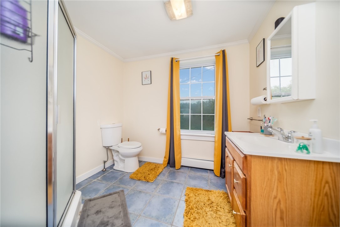 1441 Stafford Road Fall River, MA 02721 - Photo 15 of 27