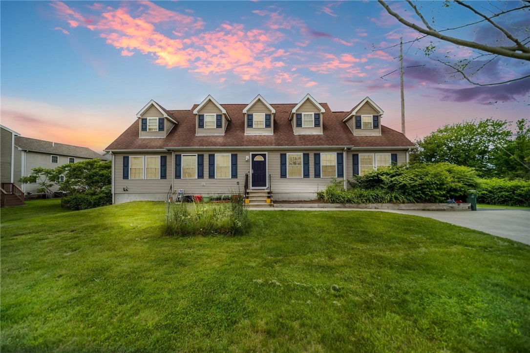 1441 Stafford Road Fall River, MA 02721 - Photo 2 of 27