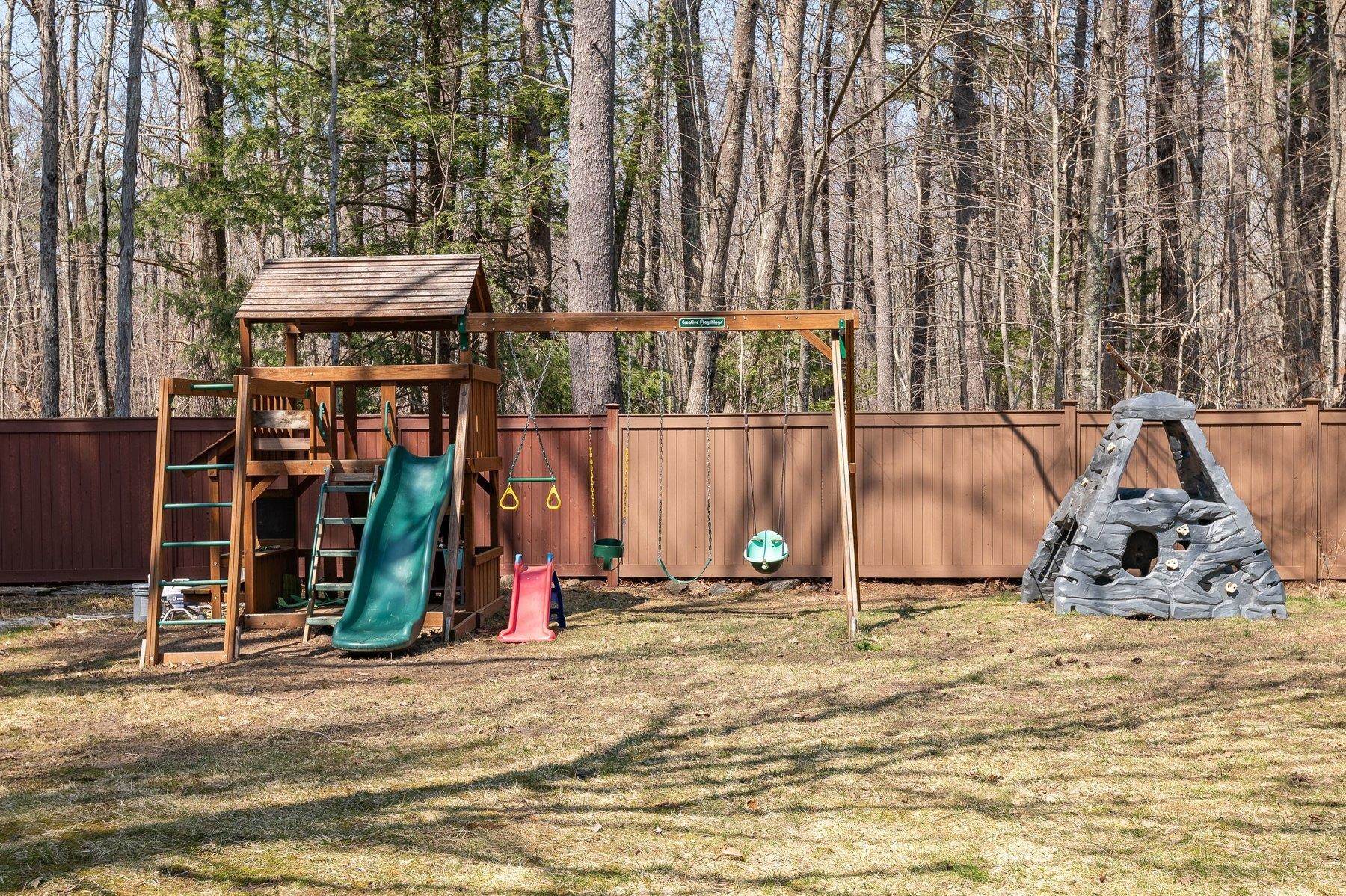 22 Colonial Way Exeter, NH 03833 - Photo 49 of 51