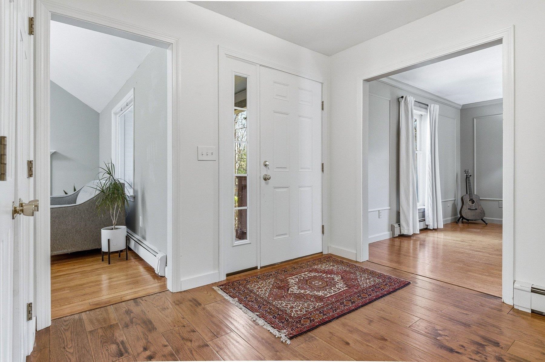 22 Colonial Way Exeter, NH 03833 - Photo 5 of 51