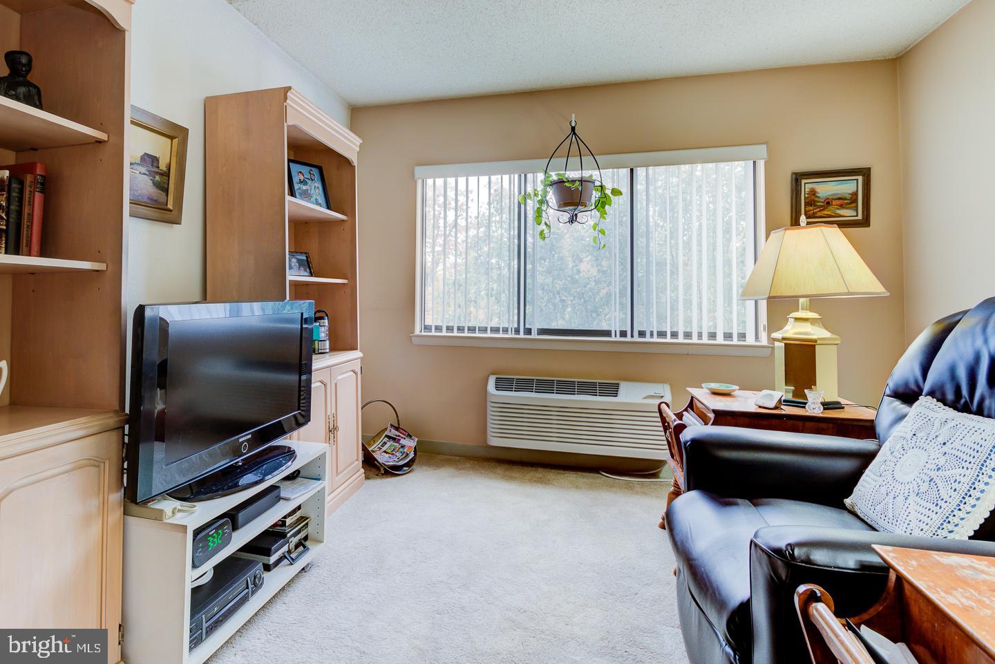 800 Avondale Road, Unit 5G Wallingford, PA 19086 - Photo 24 of 25 Bedroom 2