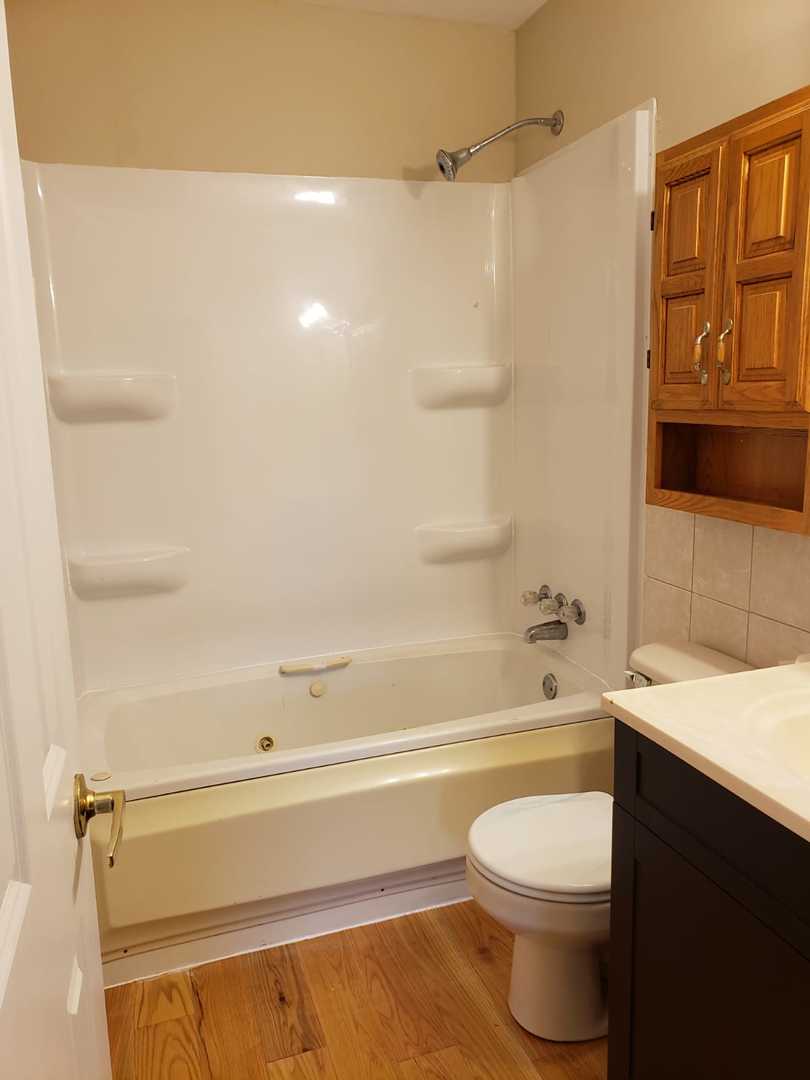523 White Oak Road Bolingbrook, IL 60440 - Photo 6 of 20