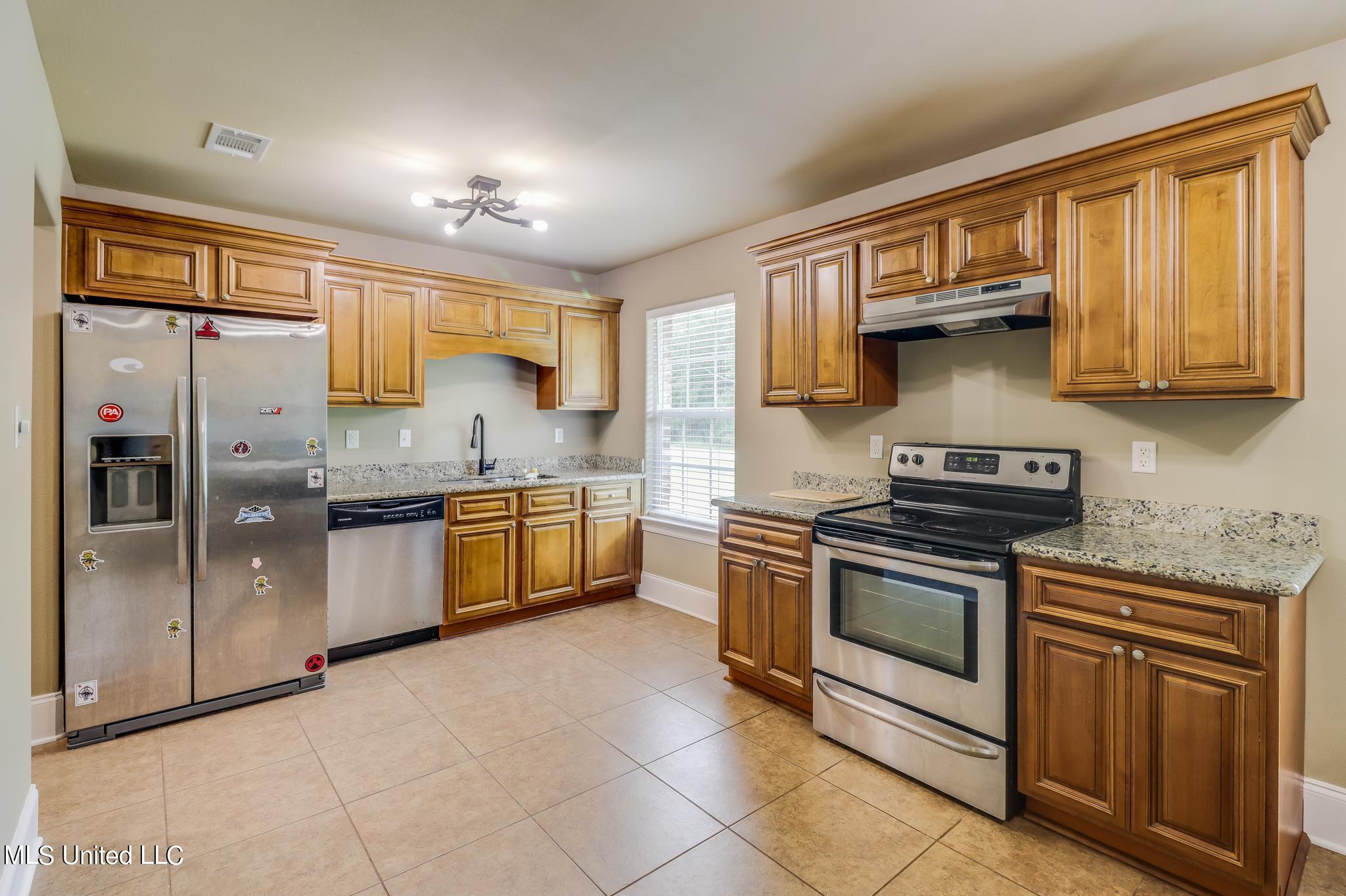 14144 Mays Road Gulfport, MS 39503 - Photo 5 of 23 Photo May 30 2024, 10 18 17 AM (1)-Edit