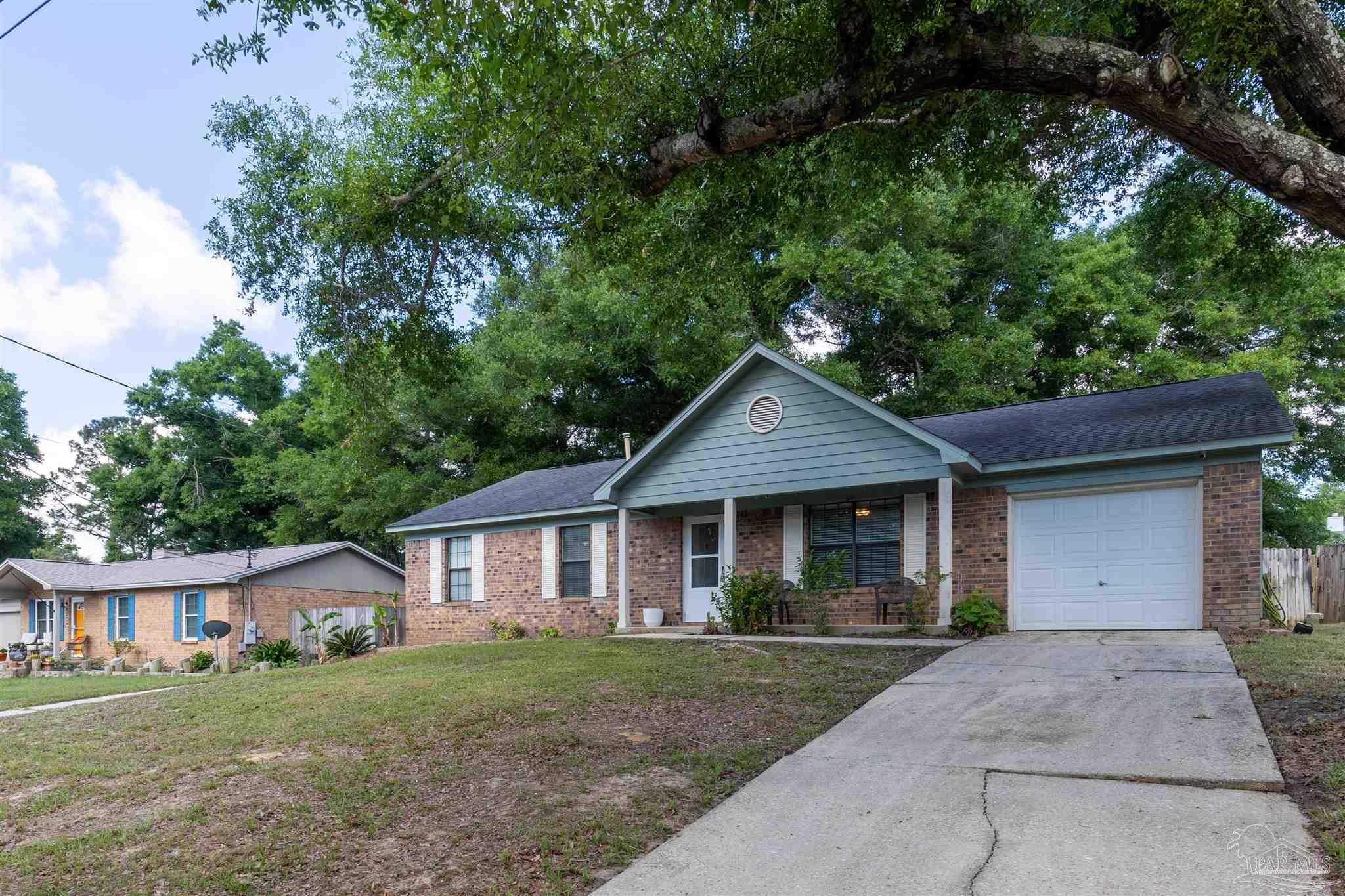 6709 Bellview Pines Road Pensacola, FL 32526 - Photo 2 of 16 Gallery Image 2