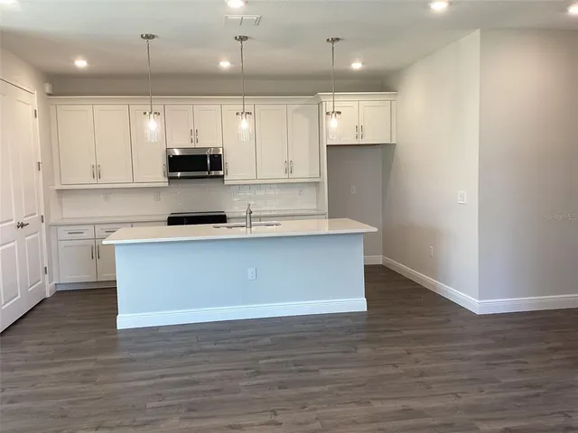 $329,000 | 10540 Southwest 49th Avenue Road, Ocala, FL 34476