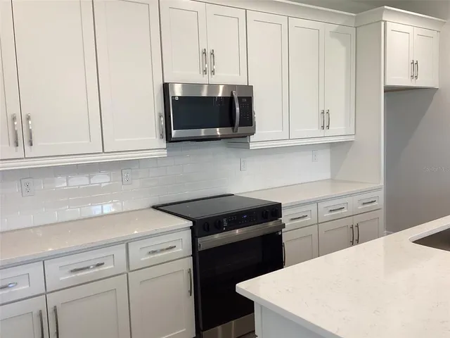 $329,000 | 10540 Southwest 49th Avenue Road, Ocala, FL 34476