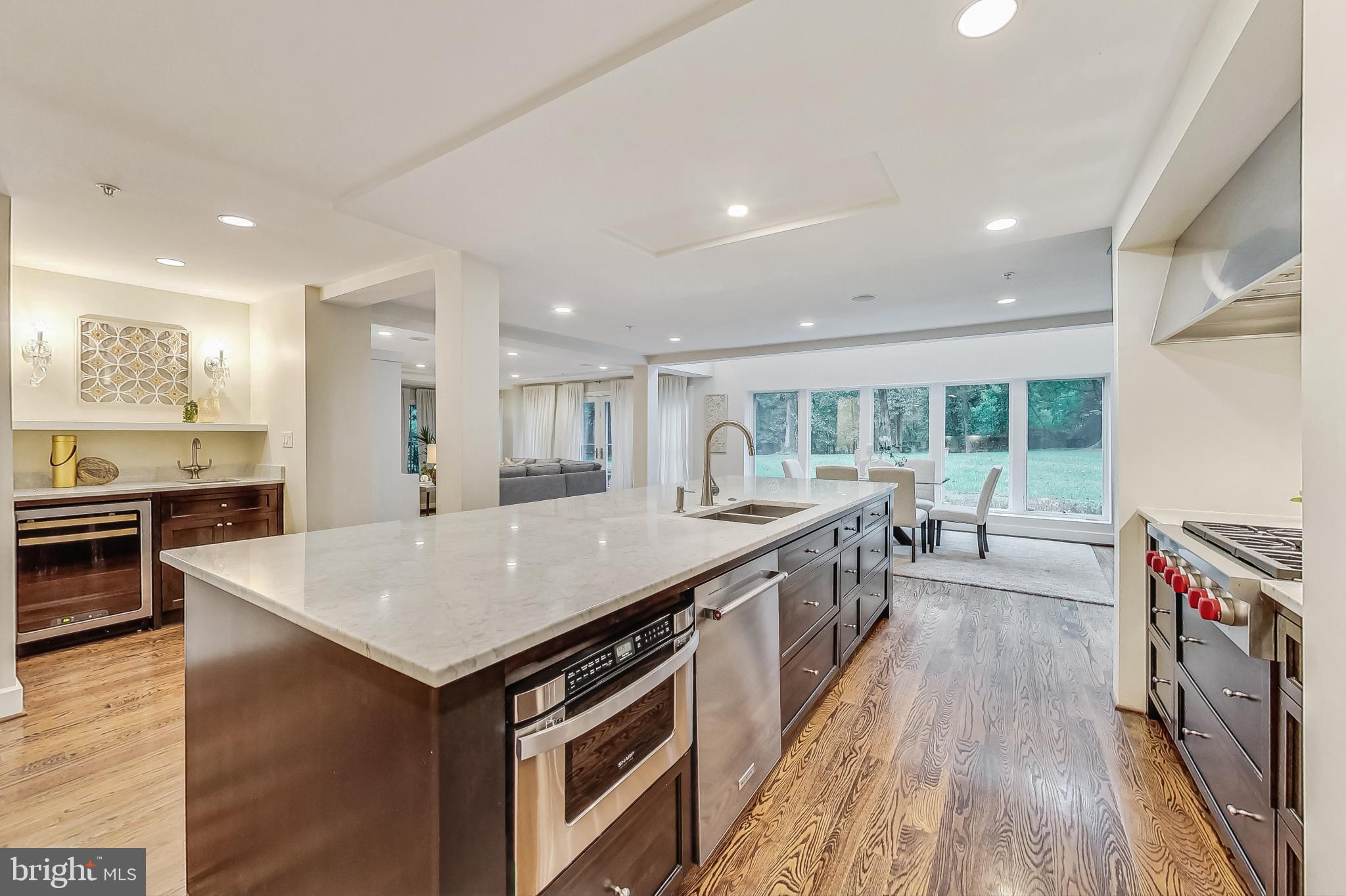 10204 Gary Road Potomac, MD 20854 - Photo 13 of 77