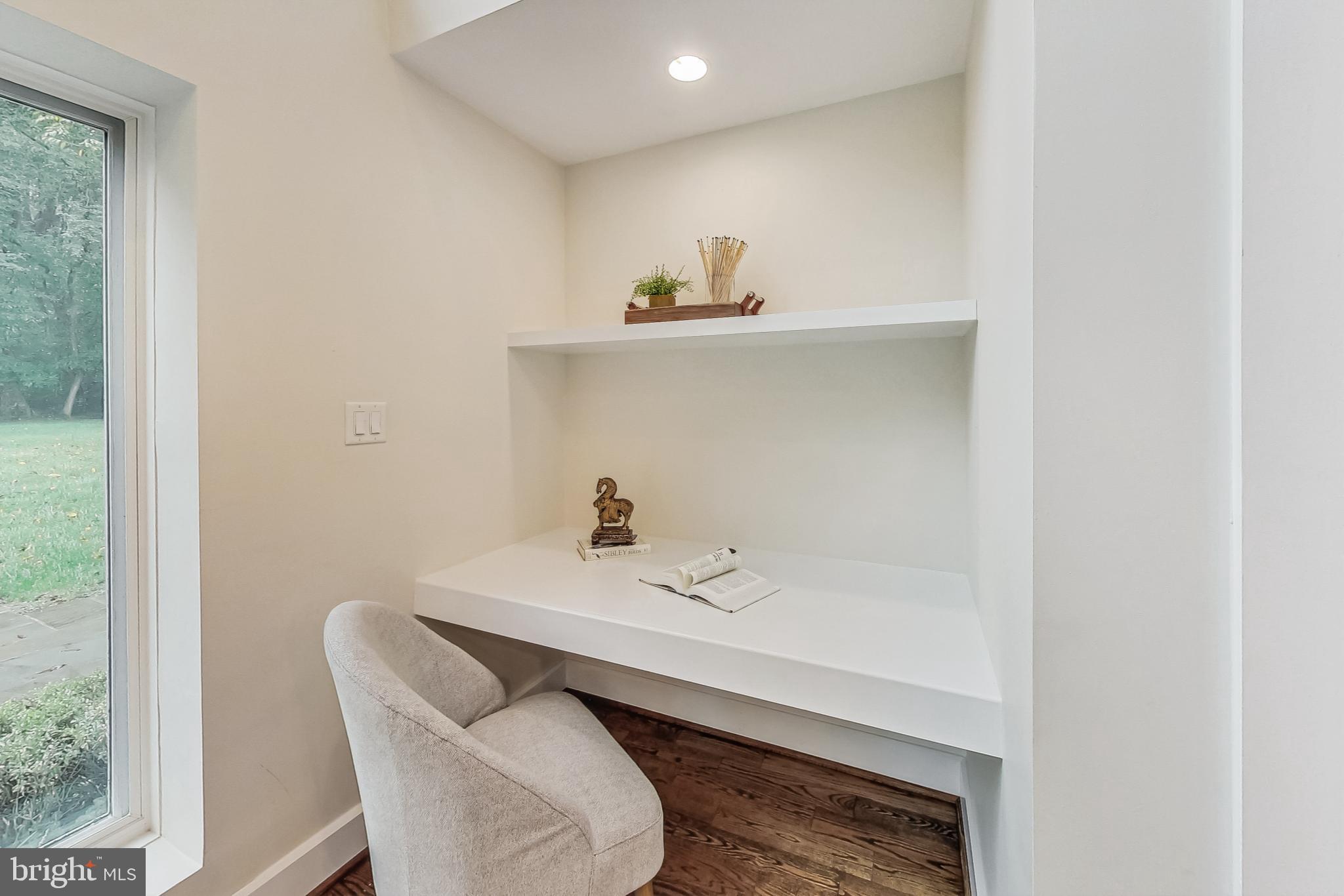 10204 Gary Road Potomac, MD 20854 - Photo 17 of 77