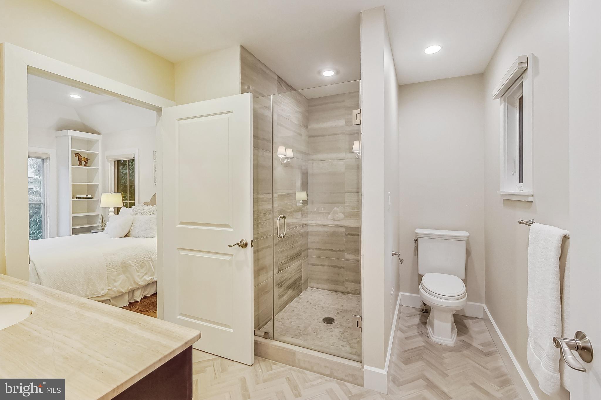 10204 Gary Road Potomac, MD 20854 - Photo 29 of 77