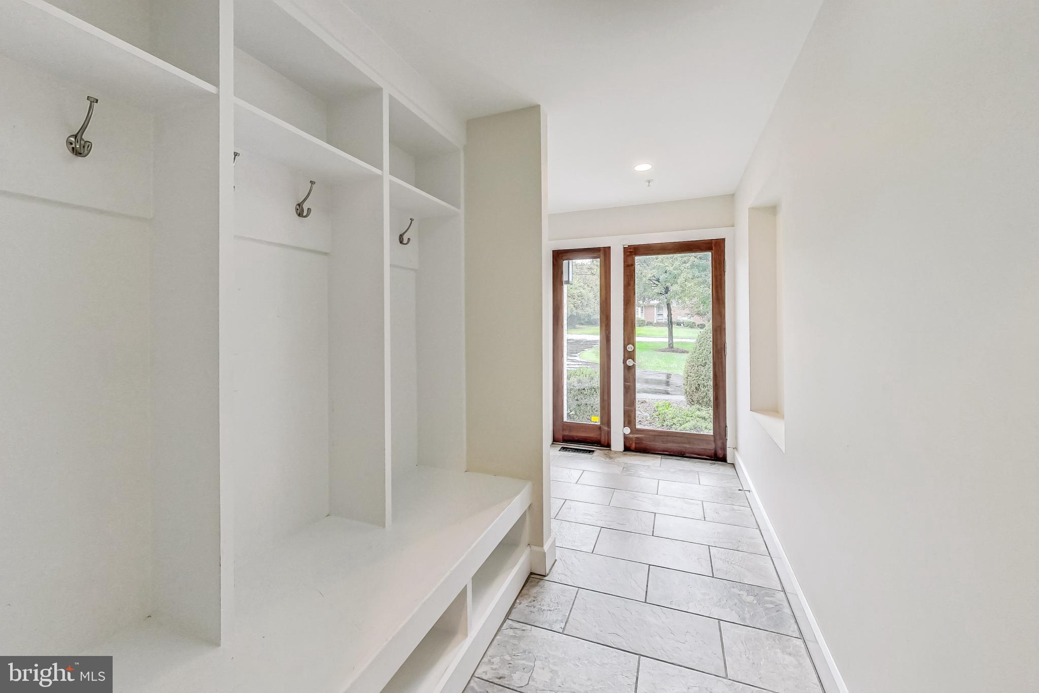 10204 Gary Road Potomac, MD 20854 - Photo 31 of 77