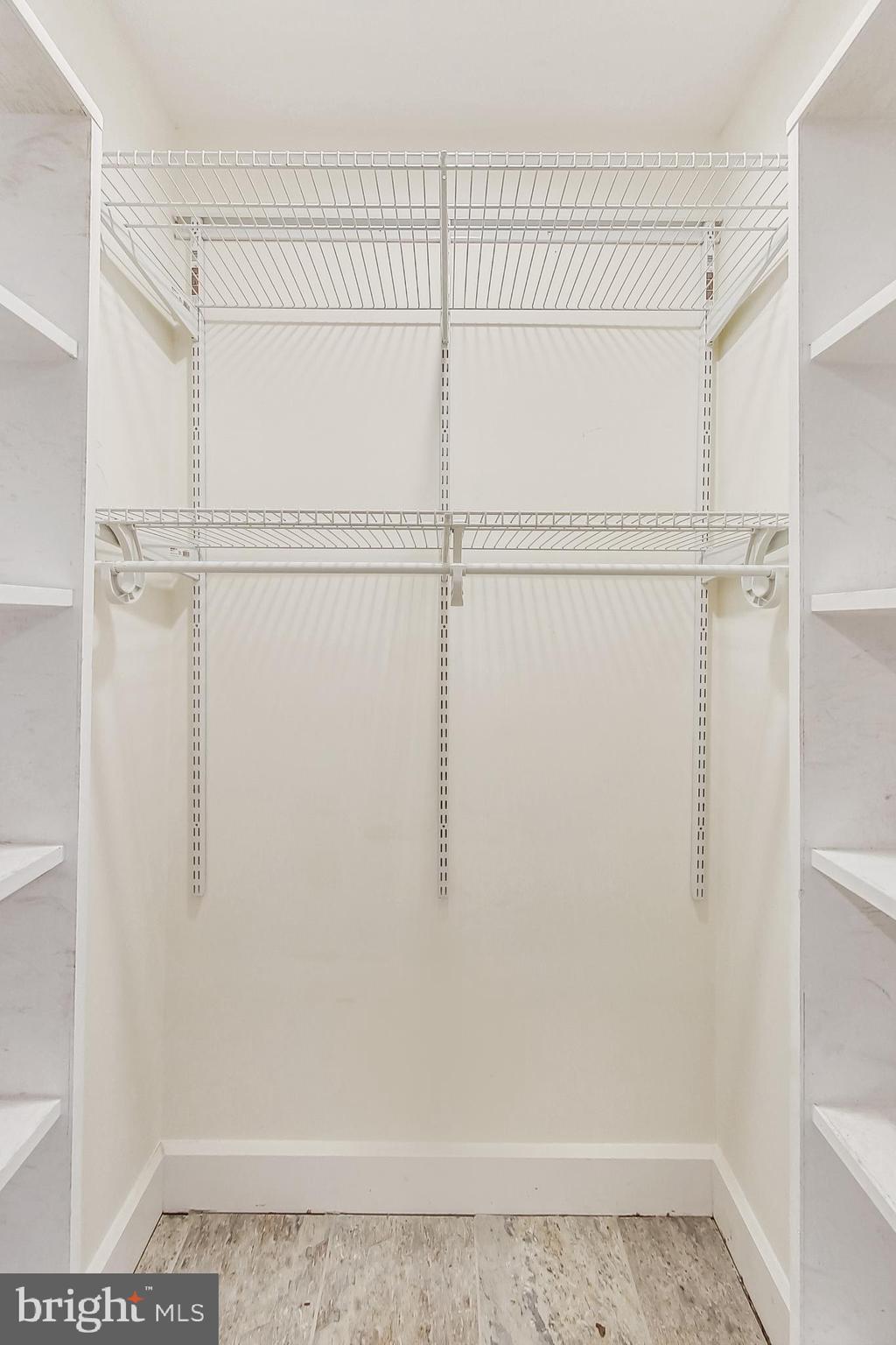 10204 Gary Road Potomac, MD 20854 - Photo 33 of 77