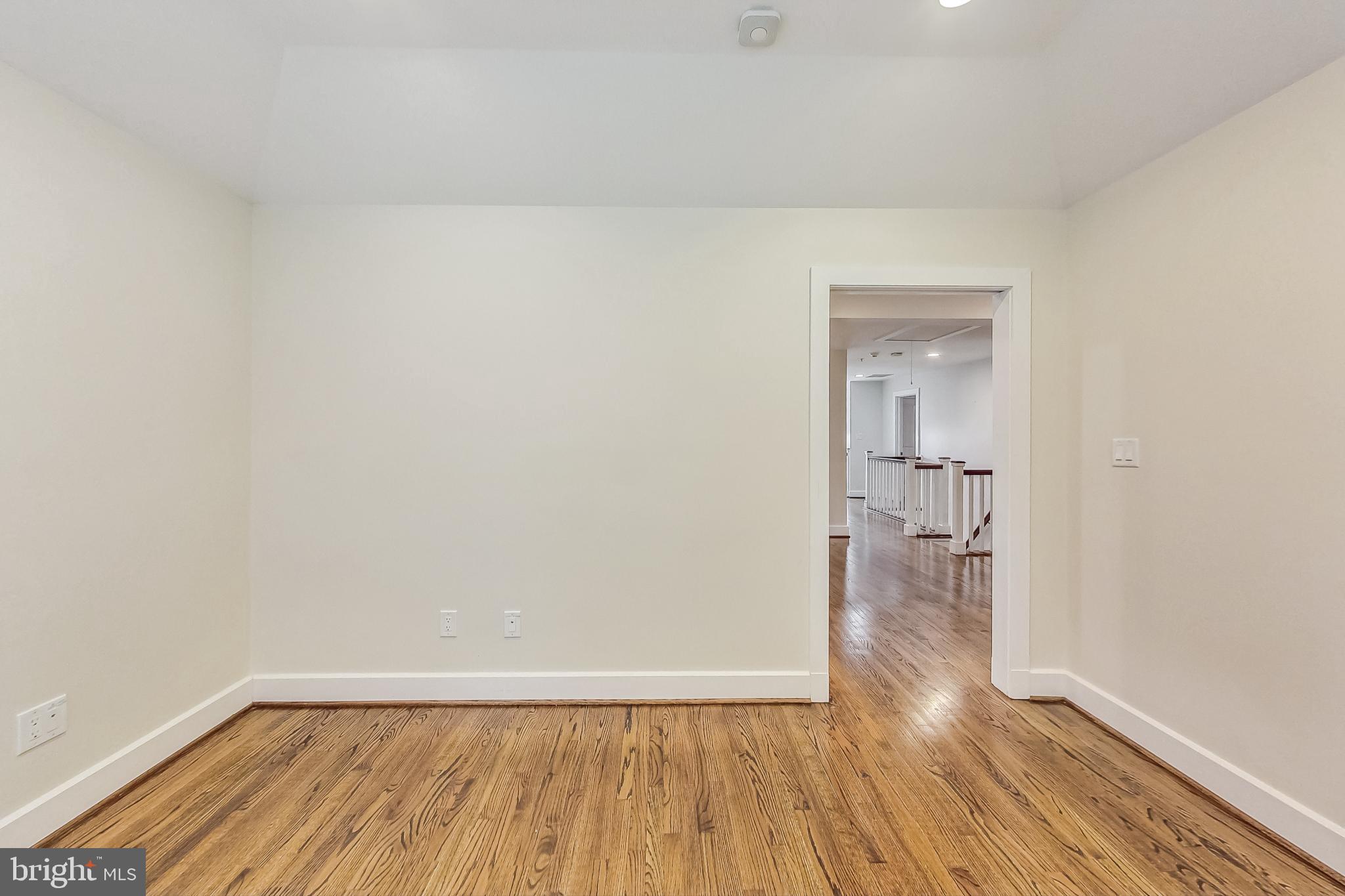 10204 Gary Road Potomac, MD 20854 - Photo 36 of 77