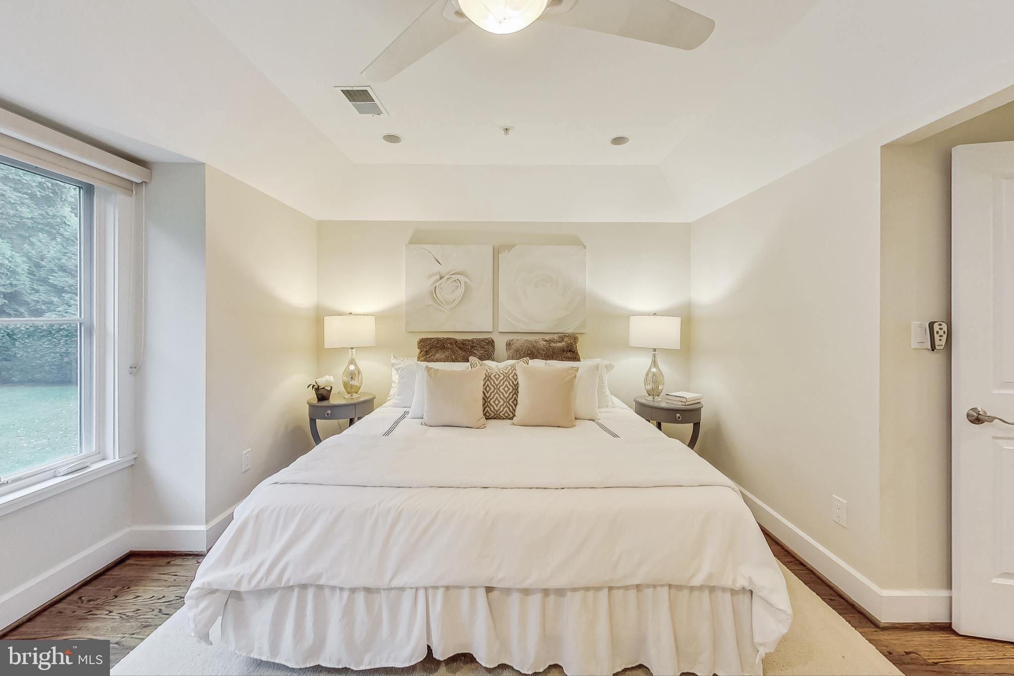 10204 Gary Road Potomac, MD 20854 - Photo 38 of 77