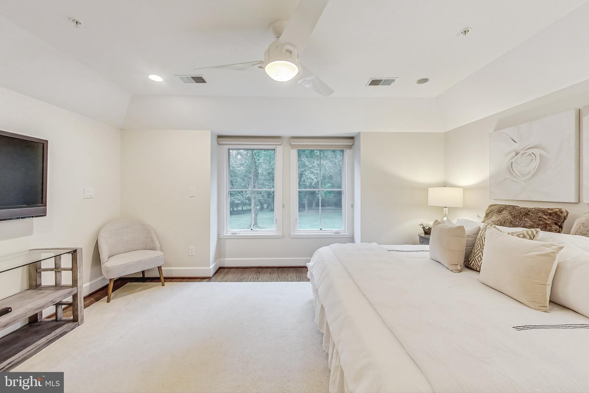 10204 Gary Road Potomac, MD 20854 - Photo 39 of 77