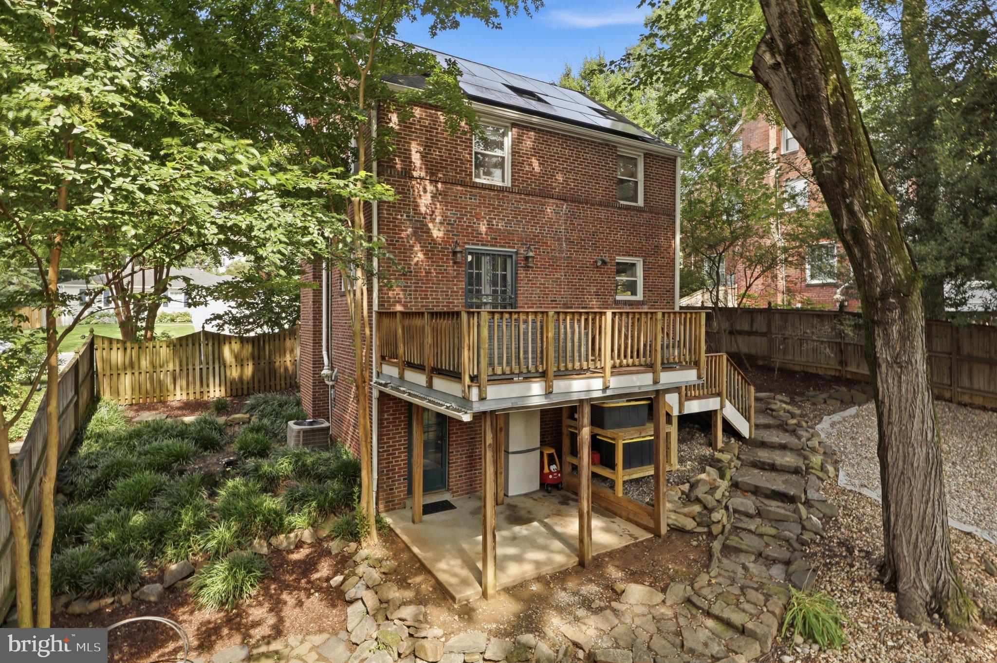 10211 Sutherland Road Silver Spring, MD 20901 - Photo 29 of 49 Rear Yard / Deck