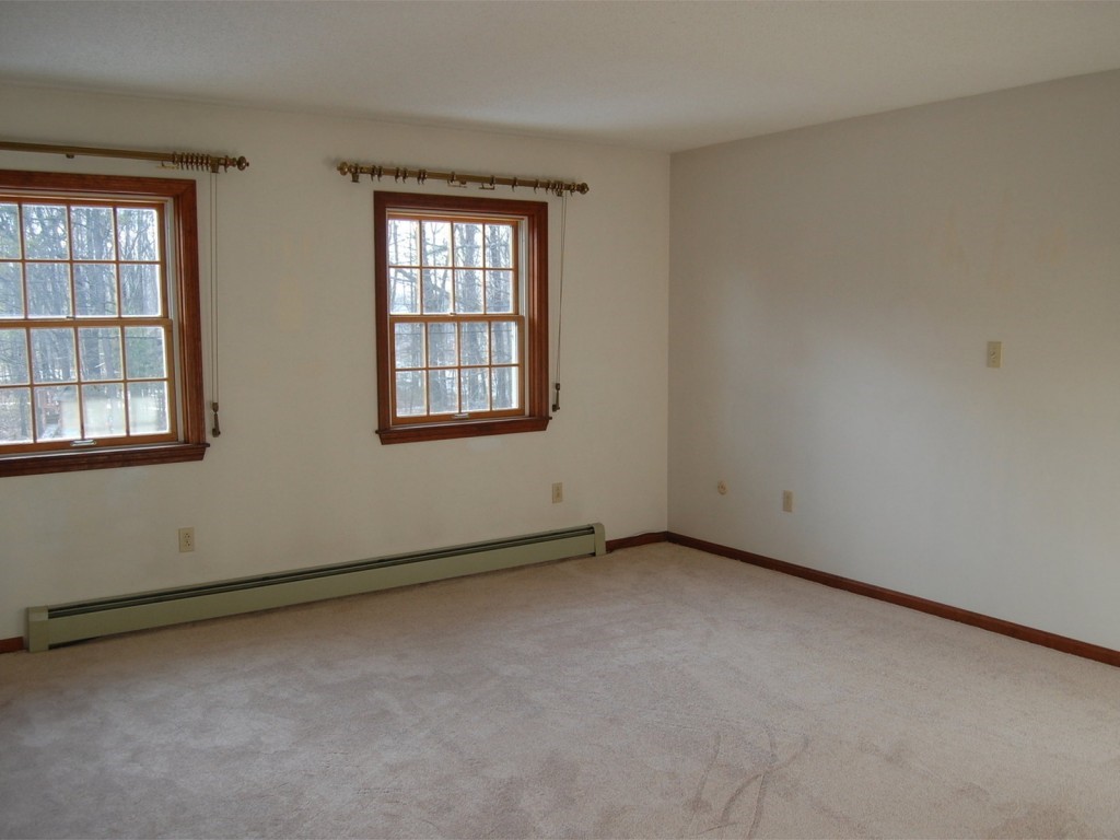 43 Forest Road Essex, VT 05452 - Photo 17 of 27 Gallery Image 17