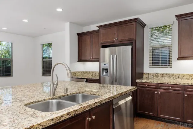 $2,098,000 | 7096 Sitio Frontera, Carlsbad, CA 92009