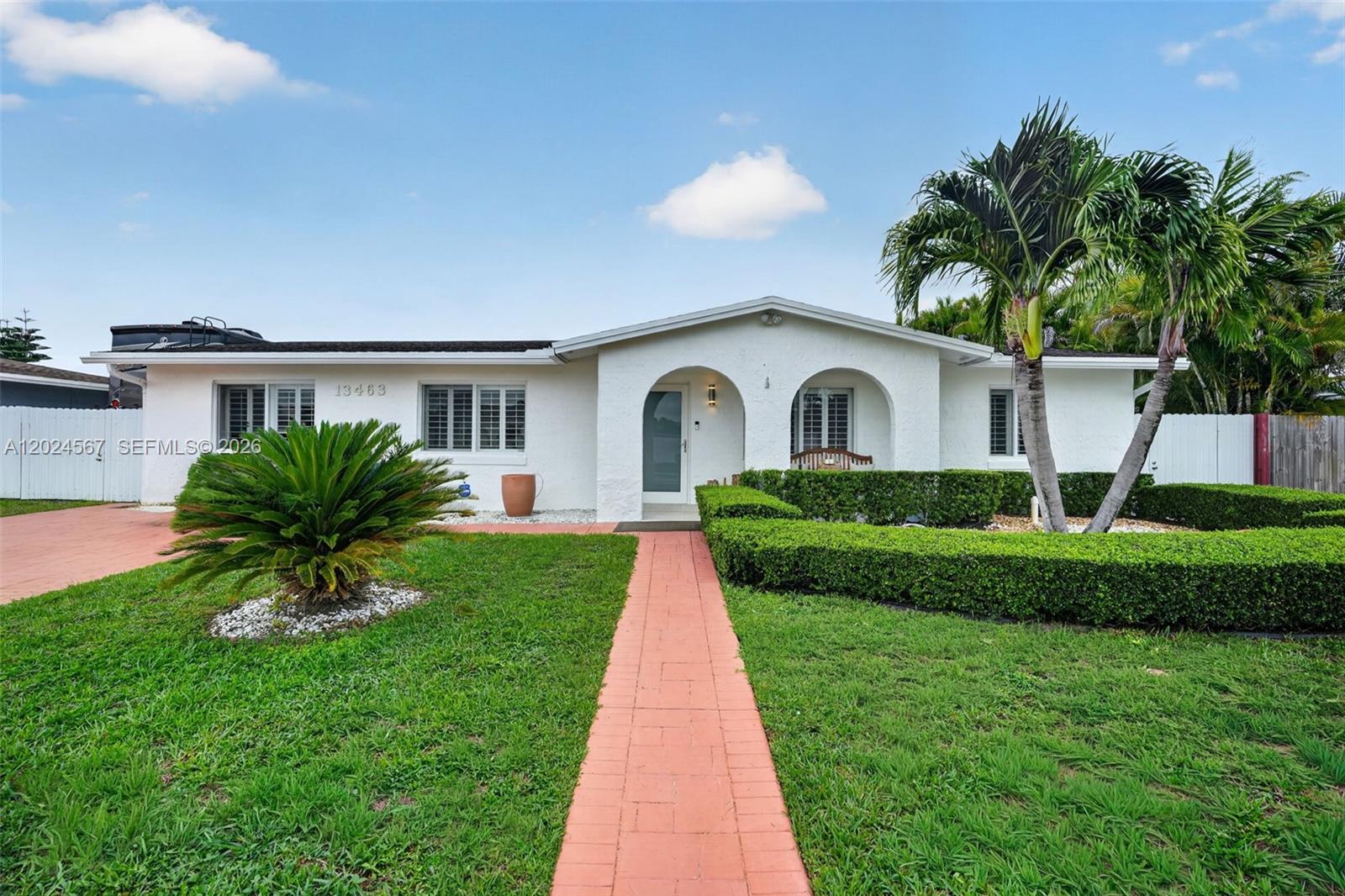 13463 Southwest 66th Terrace Miami, FL 33183 - Photo 5 of 65