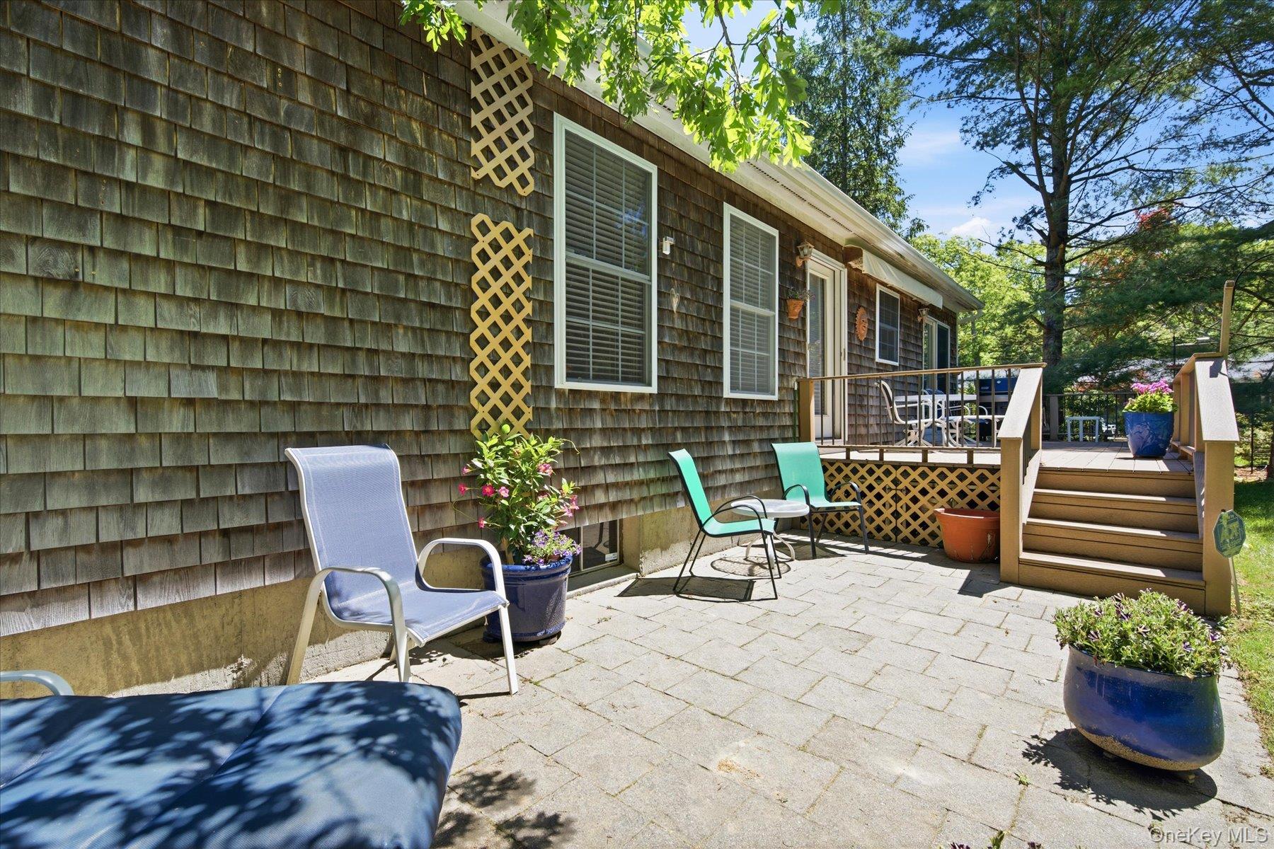 34 Water Hole Road East Hampton, NY 11937 - Photo 22 of 32