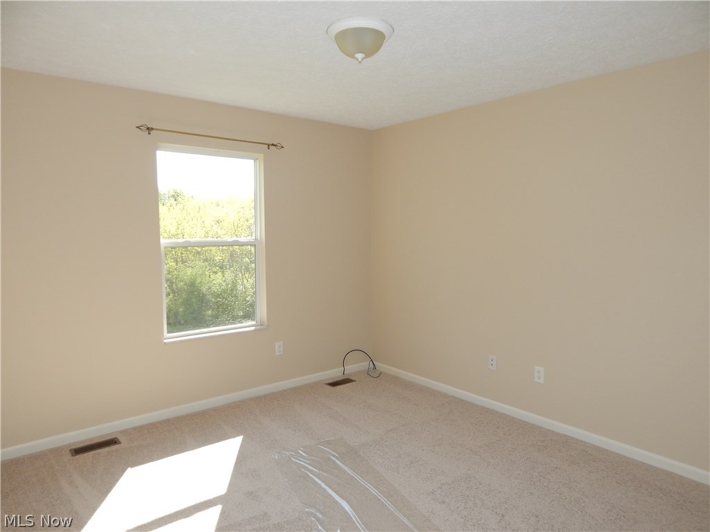 2334 Ravenna Road Kent, OH 44240 - Photo 4 of 14 Gallery Image 4