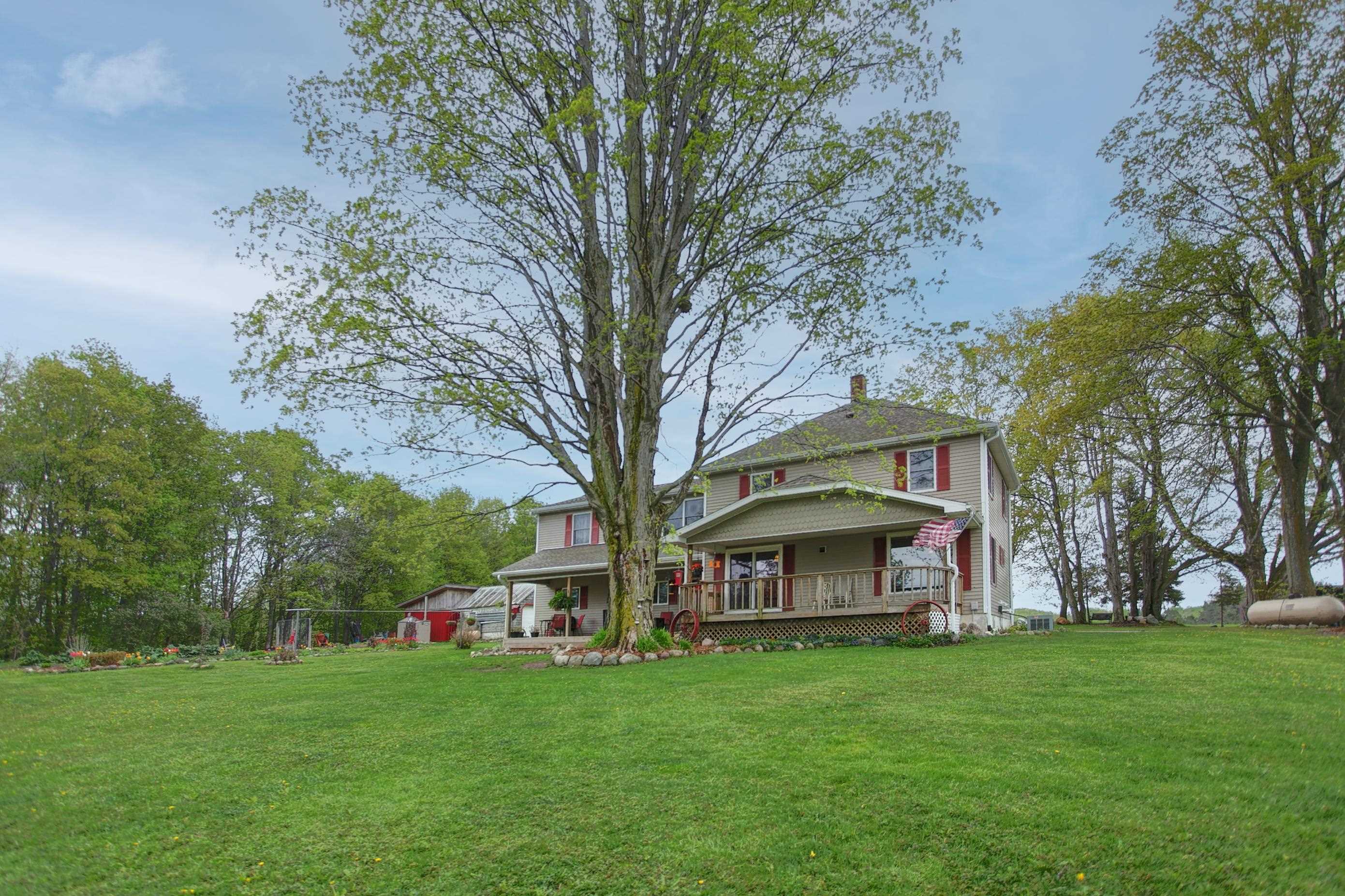 8201 Essex Road Ellsworth, MI 49729 - Photo 39 of 42