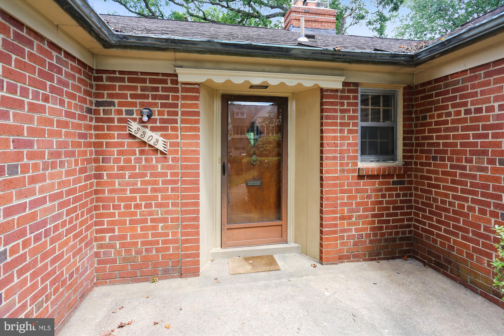 3303 Winnett Road Chevy Chase, MD 20815 - Photo 12 of 54 a view of entrance