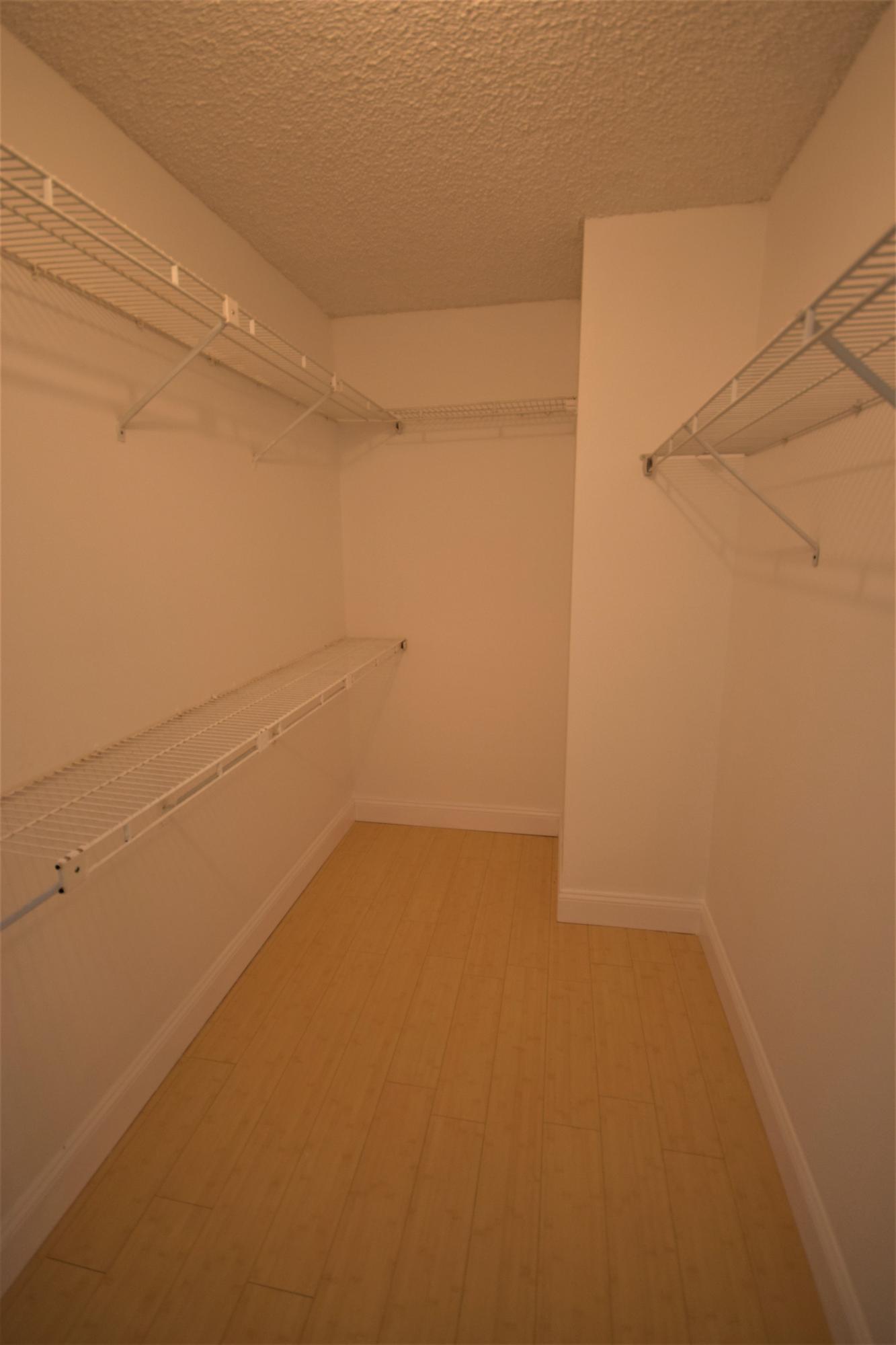 5751 Camino Del Sol, Unit 307 Boca Raton, FL 33433 - Photo 11 of 22 DSC_9655