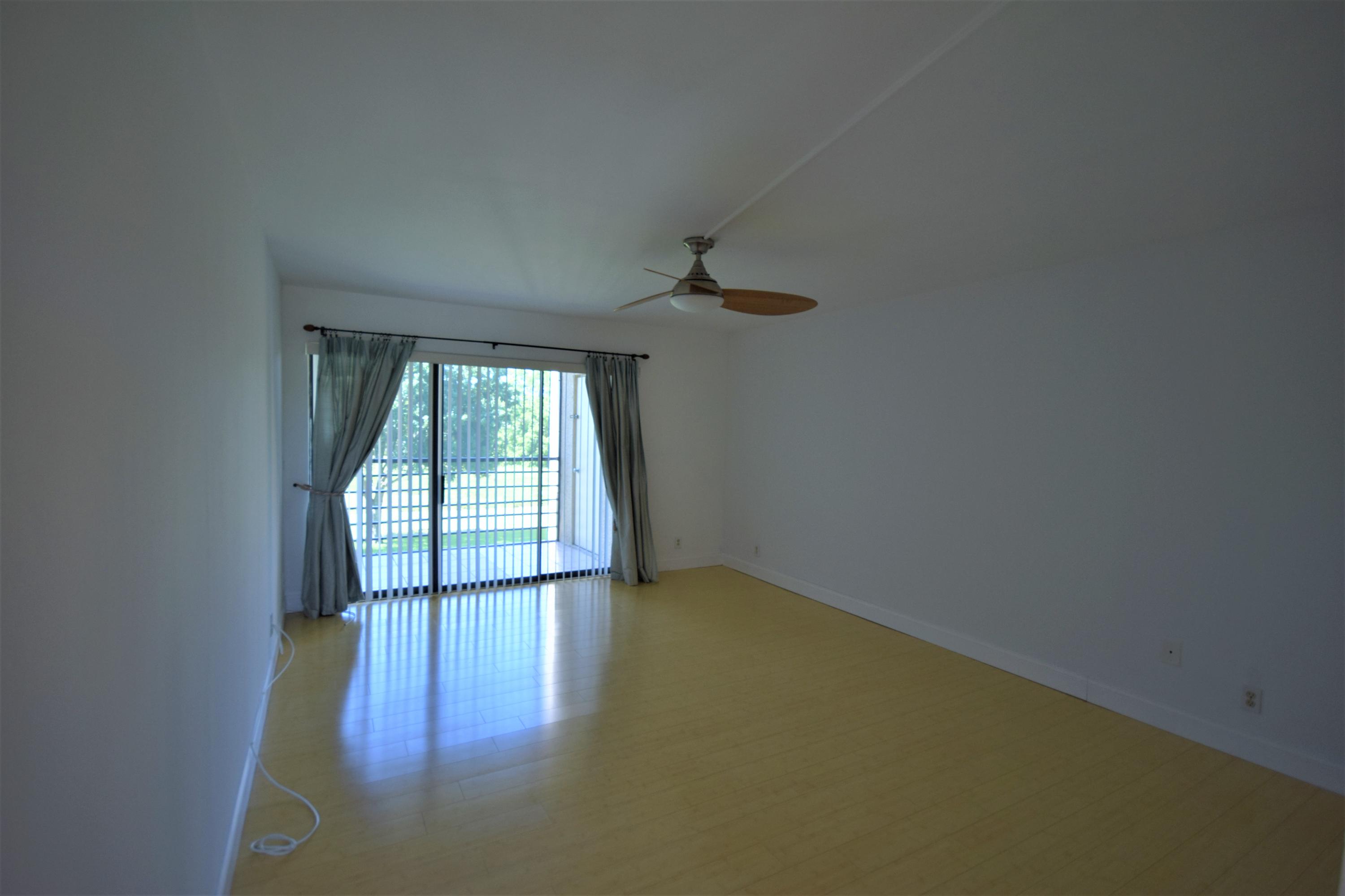 5751 Camino Del Sol, Unit 307 Boca Raton, FL 33433 - Photo 12 of 22 DSC_9656