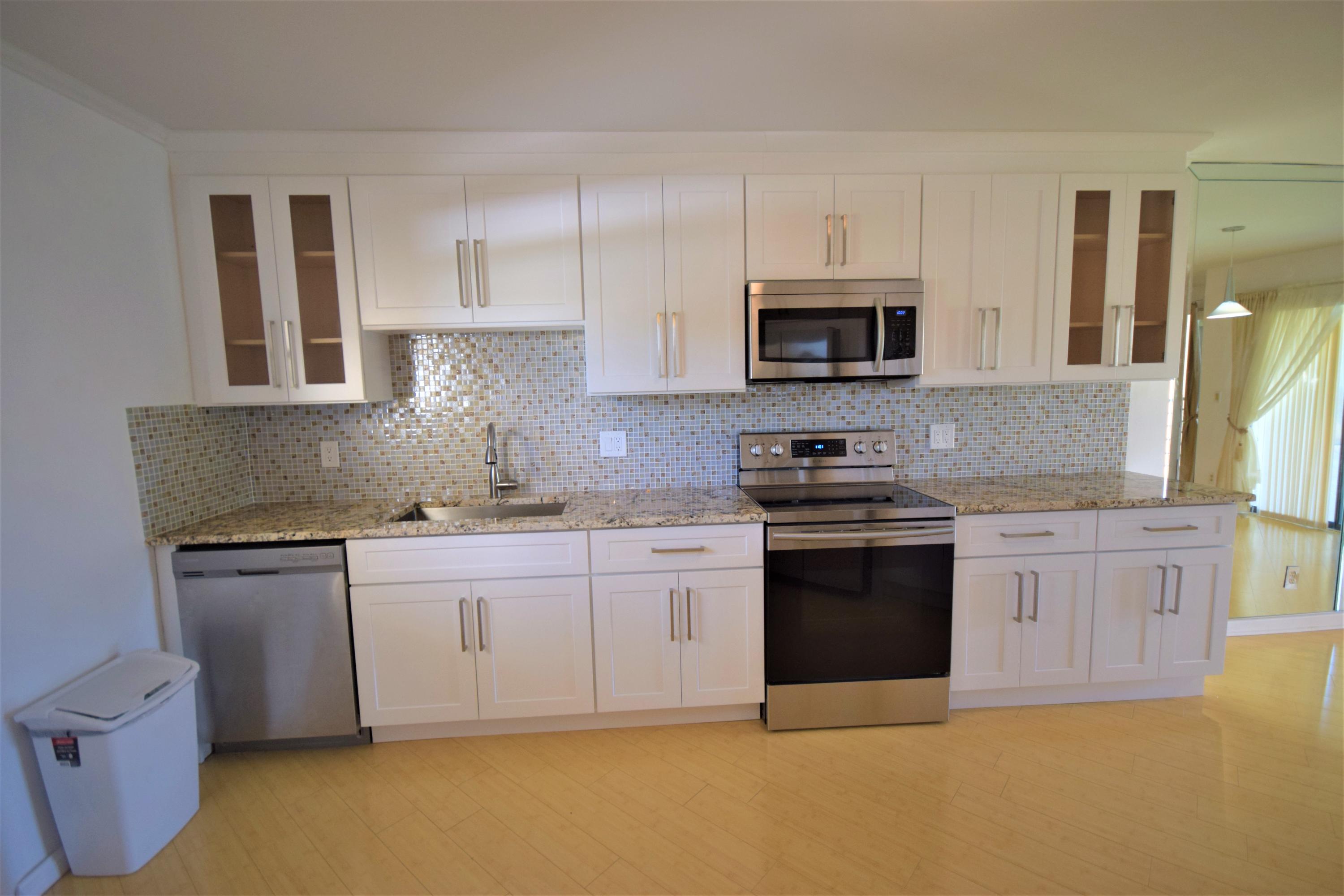 5751 Camino Del Sol, Unit 307 Boca Raton, FL 33433 - Photo 13 of 22 DSC_9659