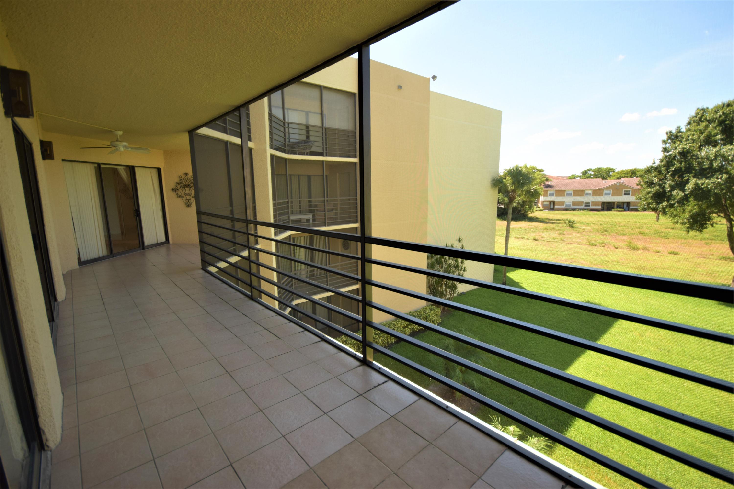 5751 Camino Del Sol, Unit 307 Boca Raton, FL 33433 - Photo 22 of 22 DSC_9673