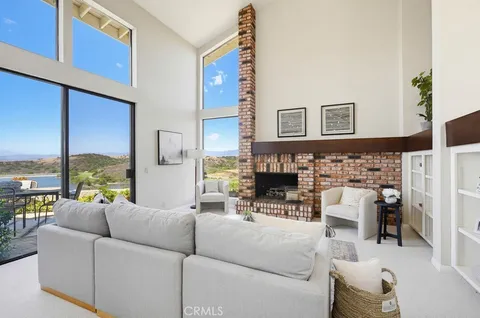 $1,998,000 | 22 Morning Sun, Irvine, CA 92603