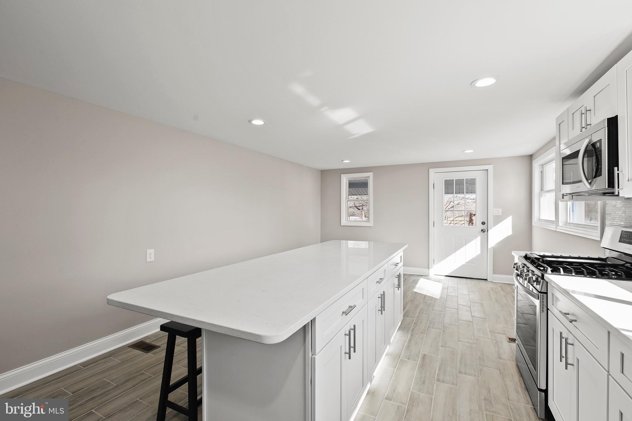 28 North Mill Road Princeton Junction, NJ 08550 - Photo 7 of 57