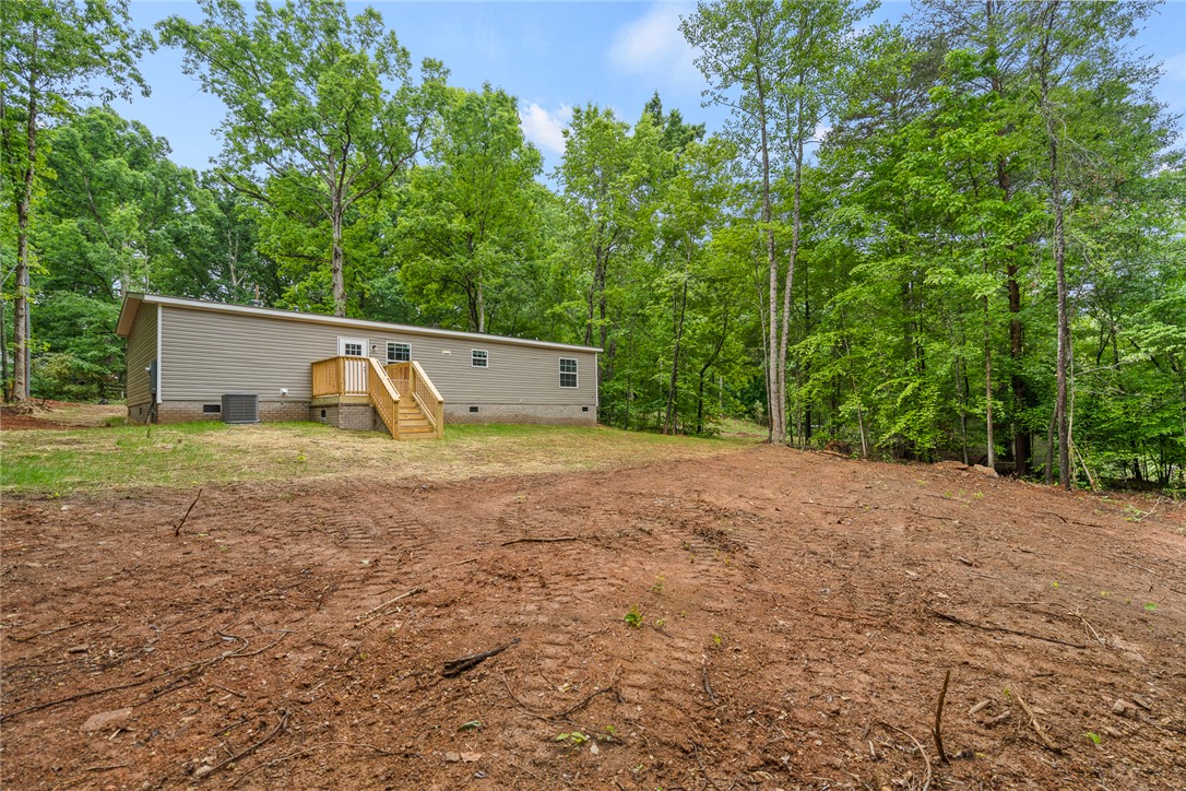 419 Austin Drive Anderson, SC 29624 - Photo 33 of 36 A tranquil retreat nestled amidst nature, offering serene living.