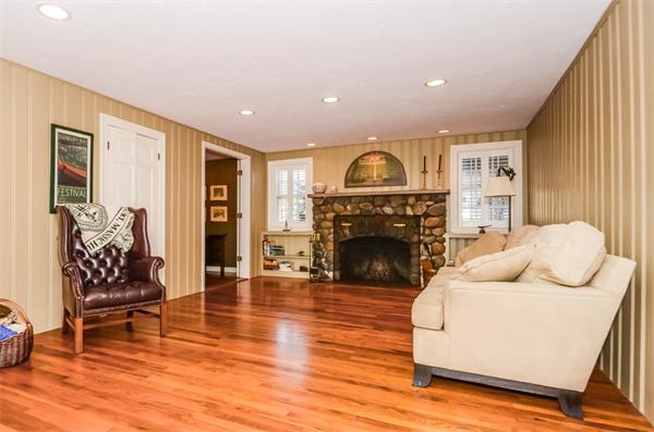 155 Bay Road Duxbury, MA 02332 - Photo 11 of 30 Gallery Image 11