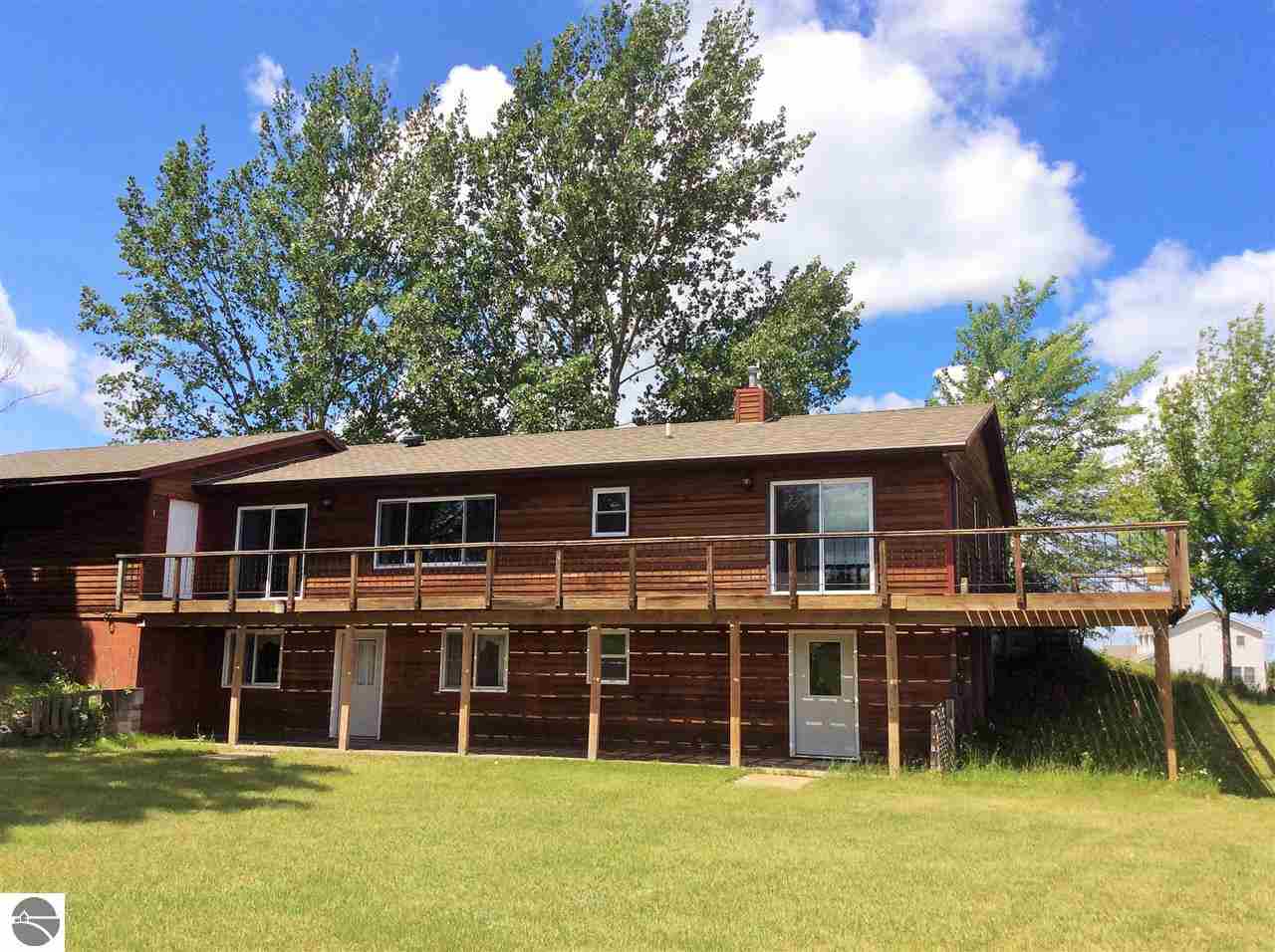 4818 Hilltop Road Grawn, MI 49637 - Photo 4 of 37 1787206-3.JPG