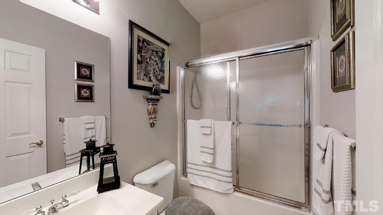 4012 Stone Summit Lane Raleigh, NC 27603 - Photo 15 of 20 Full Bath between 2 Bedrooms