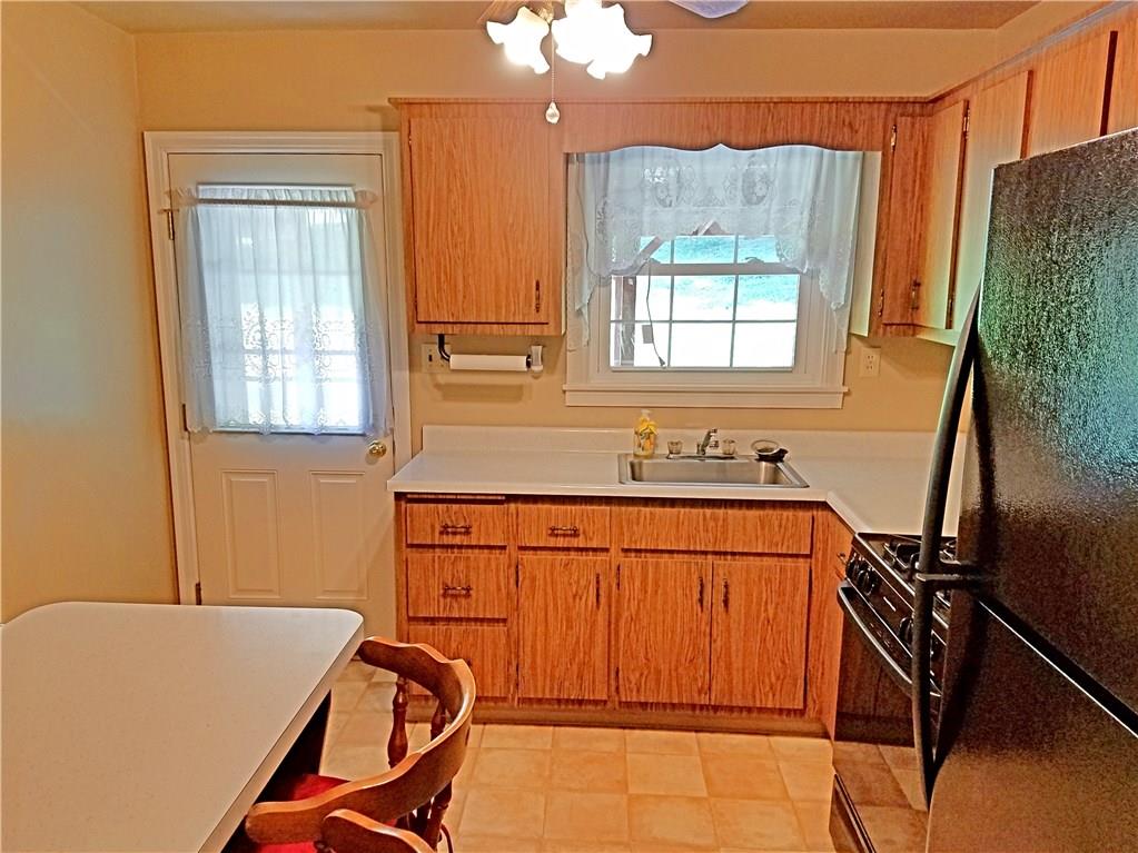 110 Donora Road Monongahela, PA 15063 - Photo 9 of 21 Gallery Image 9