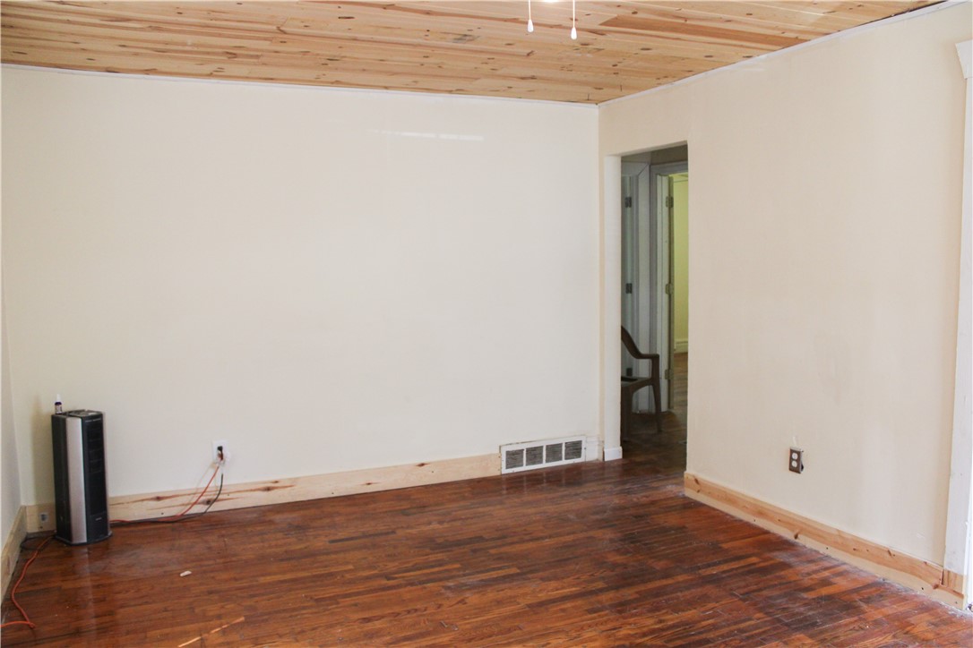 1155 South 20th Street Decatur, IL 62521 - Photo 2 of 13