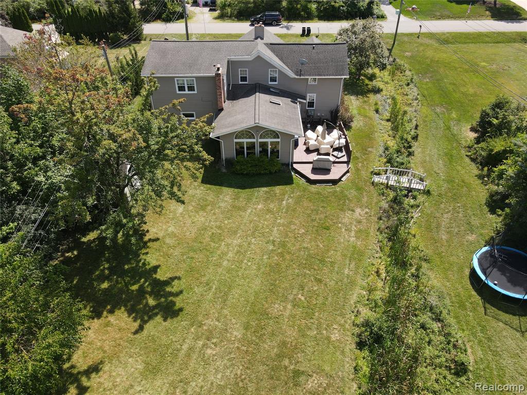 8346 Rucker Road Grosse Ile, MI 48138 - Photo 3 of 25