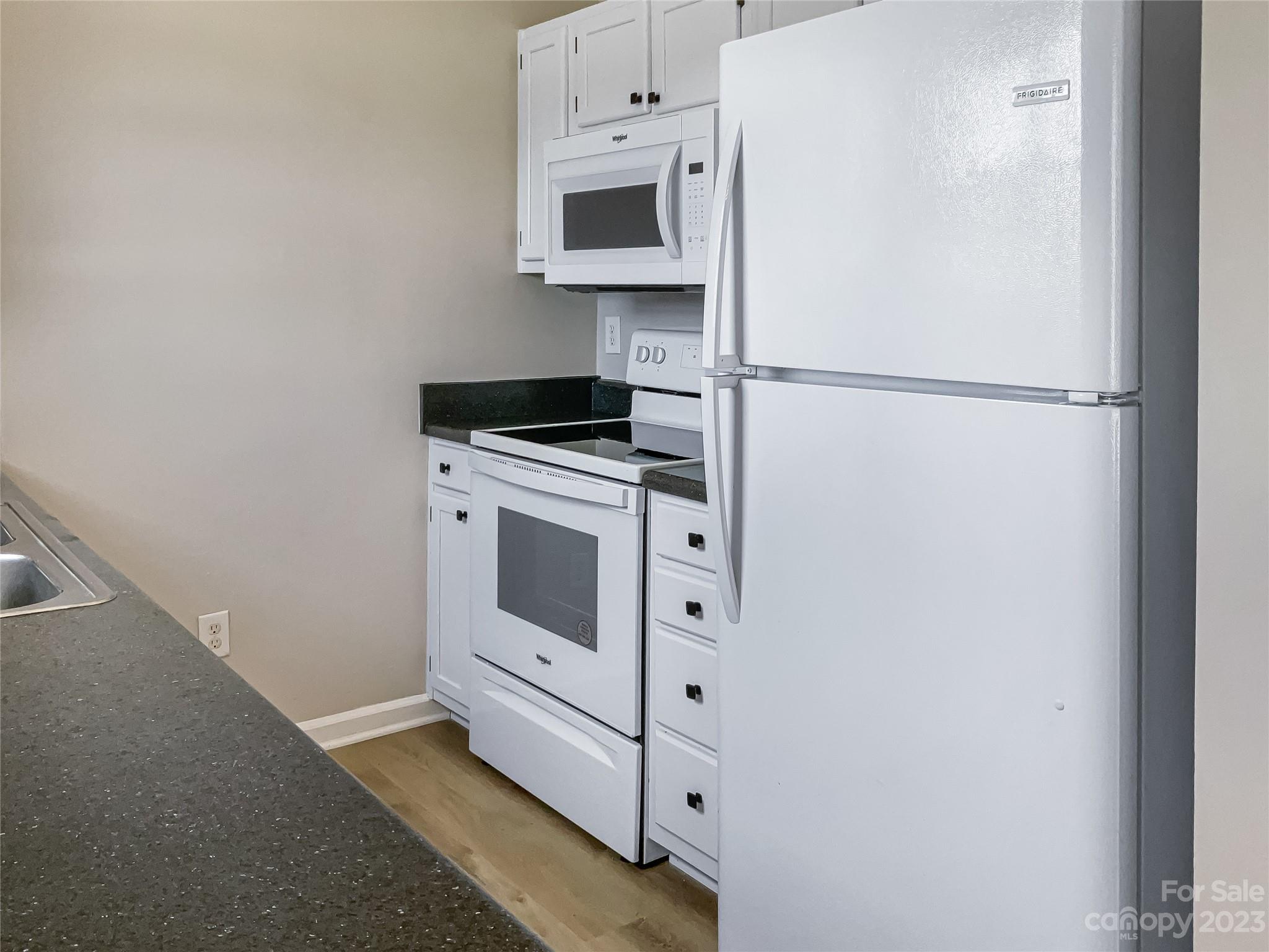 1829 Slater Road Charlotte, NC 28216 - Photo 11 of 20 Gallery Image 11